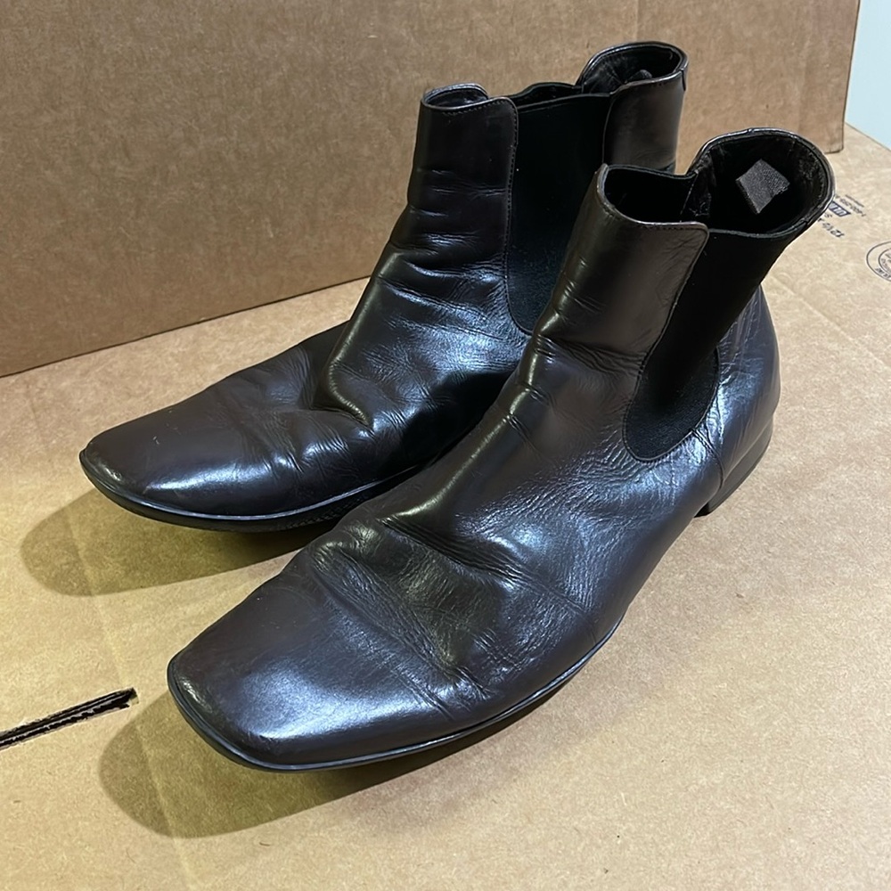 Prada men’s Chelsea boots in brown leather